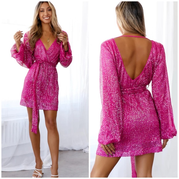 Hello Molly Dresses & Skirts - NWT HELLO MOLLY STATIC MEMORY SEQUIN DRESS PINK L
